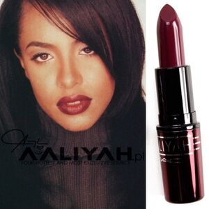 MAC Matte Lipstick AALIYAH More than a Woman